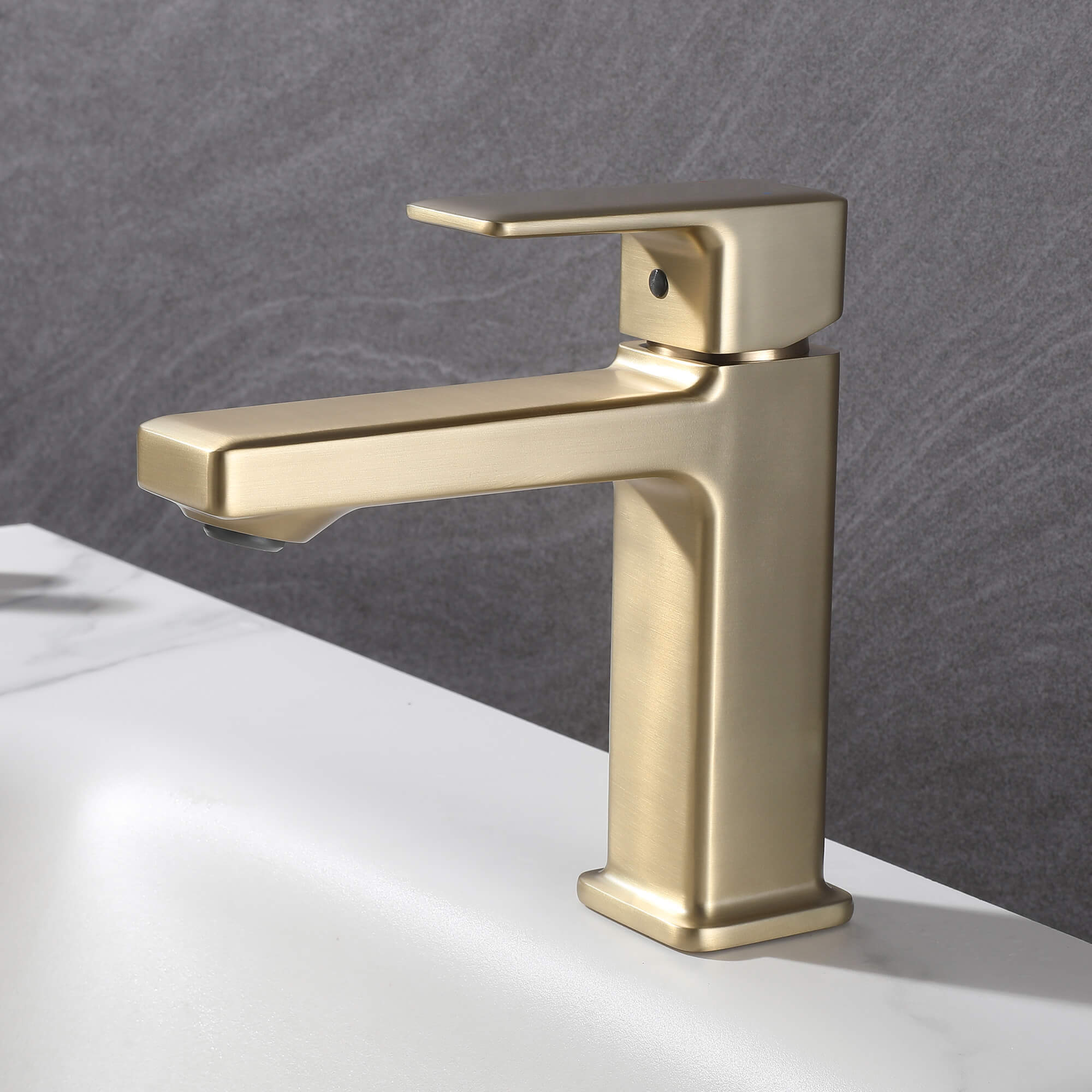 Modern Dual-Way Single Handle Basin Faucet with Detachable Splash-Free Aerator