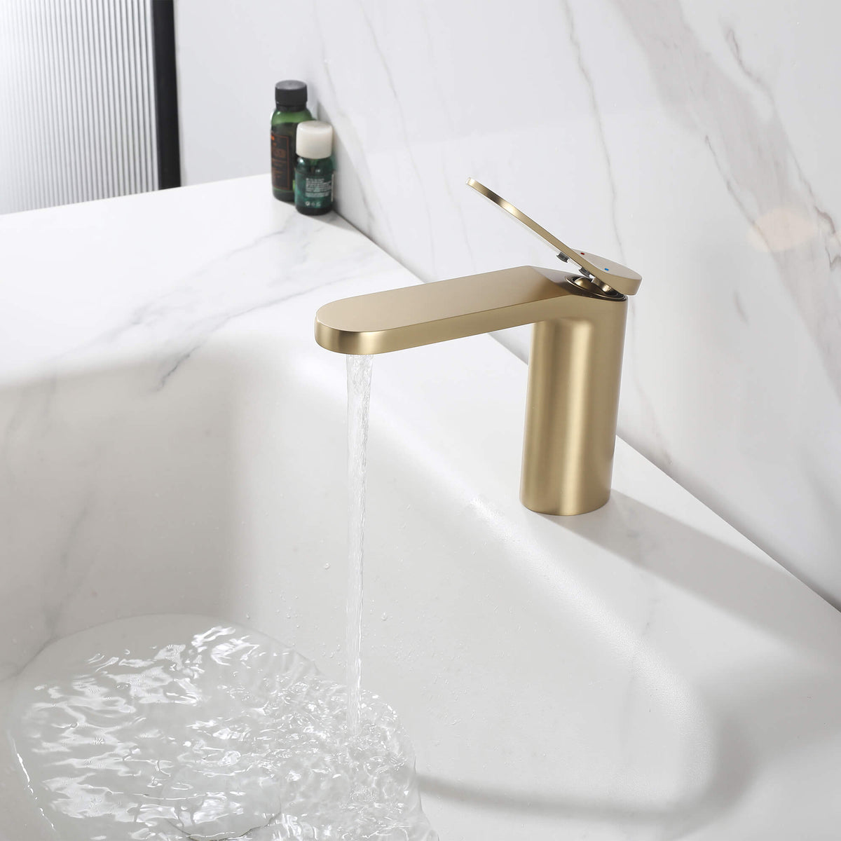 Modern Minimalist High-Flow Basin Faucet with Rigid Flat Spout