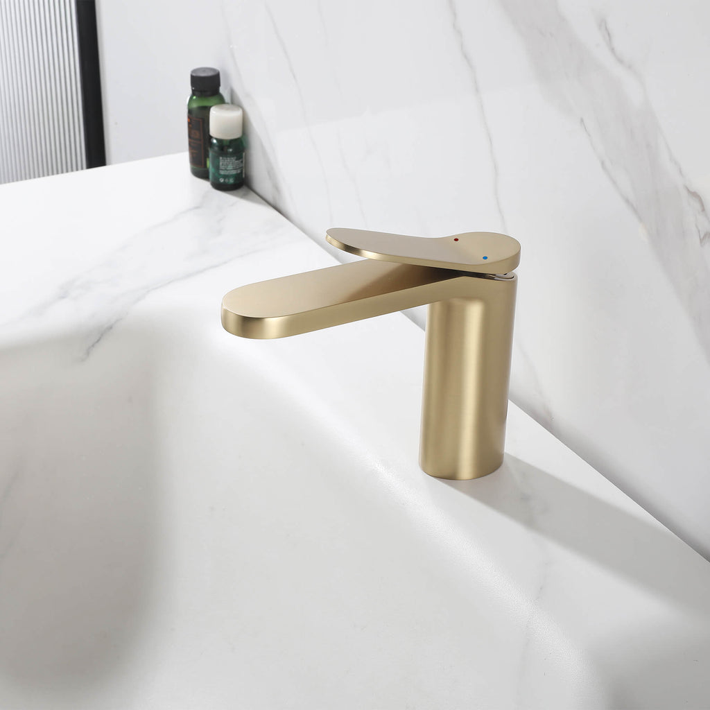 Modern Minimalist High-Flow Basin Faucet with Rigid Flat Spout