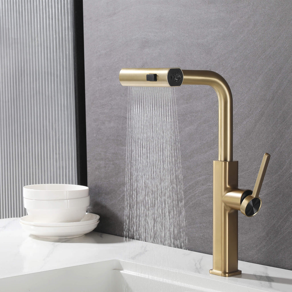 Smart Kitchen Faucet with Temperature Display & 3-Function Pull-Out Sprayer
