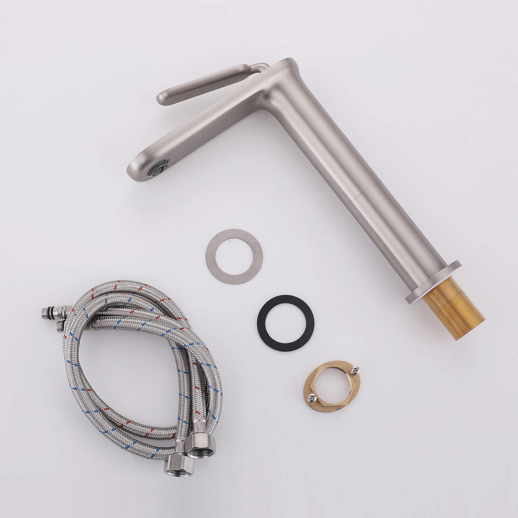 Minimalist Single Hole Single Handle Bathroom Faucet with removable aerator