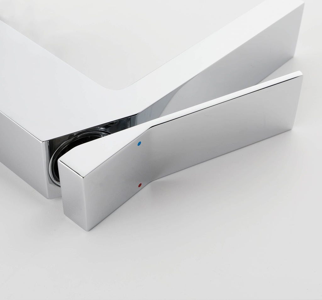 Minimalist Single-Handle Basin Faucet with Crisp Geometric Profiles