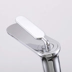 Minimalist Single Hole Single Handle Bathroom Faucet with removable aerator