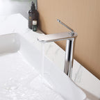 Minimalist Single Hole Single Handle Bathroom Faucet with removable aerator