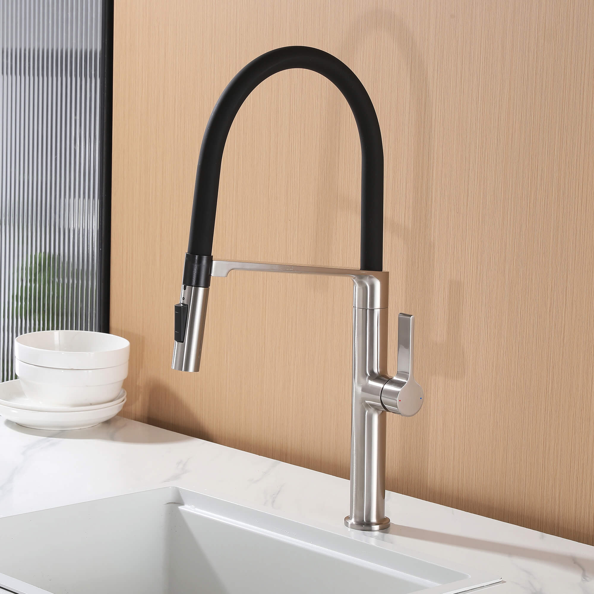 Dual-Mode Pull-Down Kitchen Faucet with Magnetic Spray Head