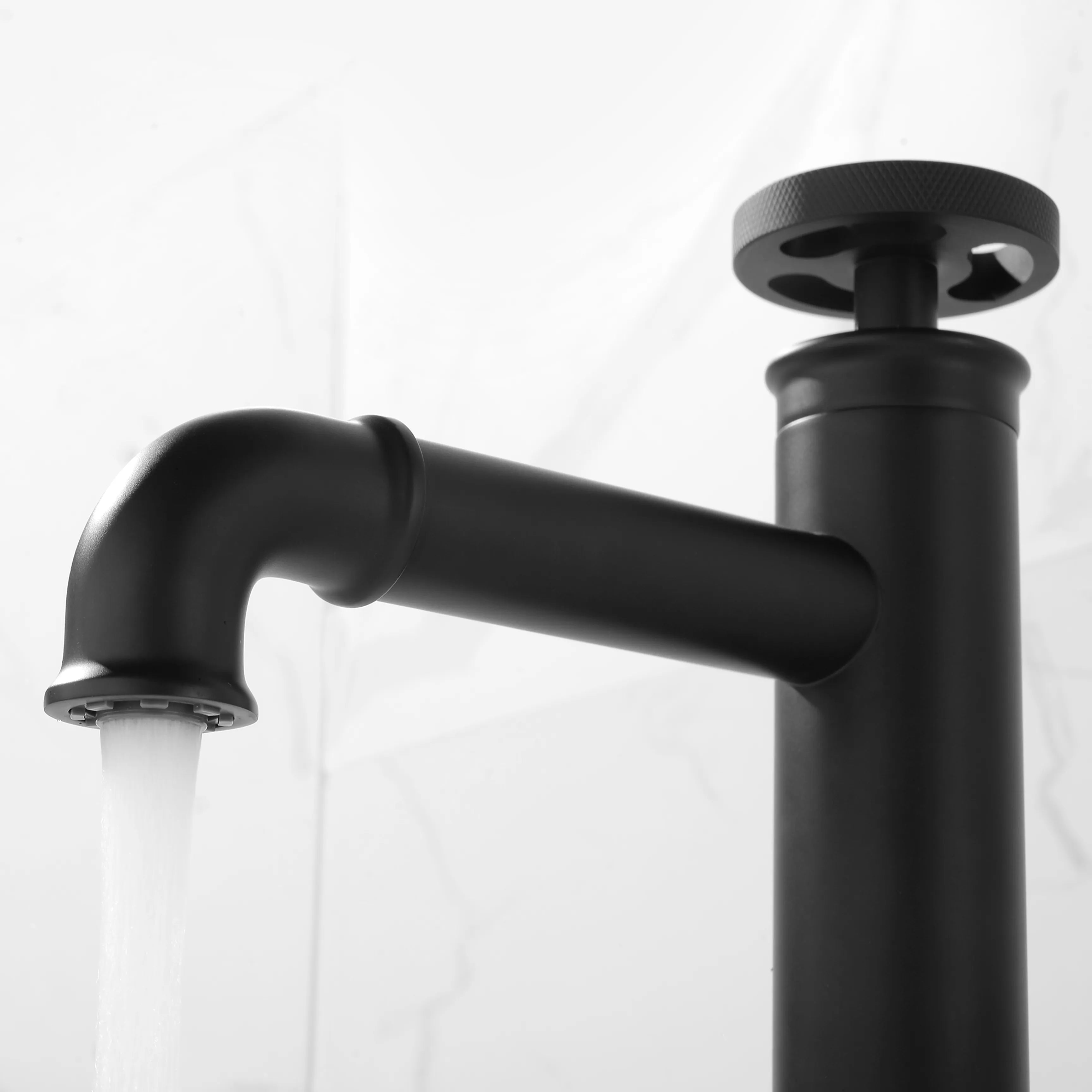 Deck Mount Single Handle Bathroom Sink Faucet In Matte Black