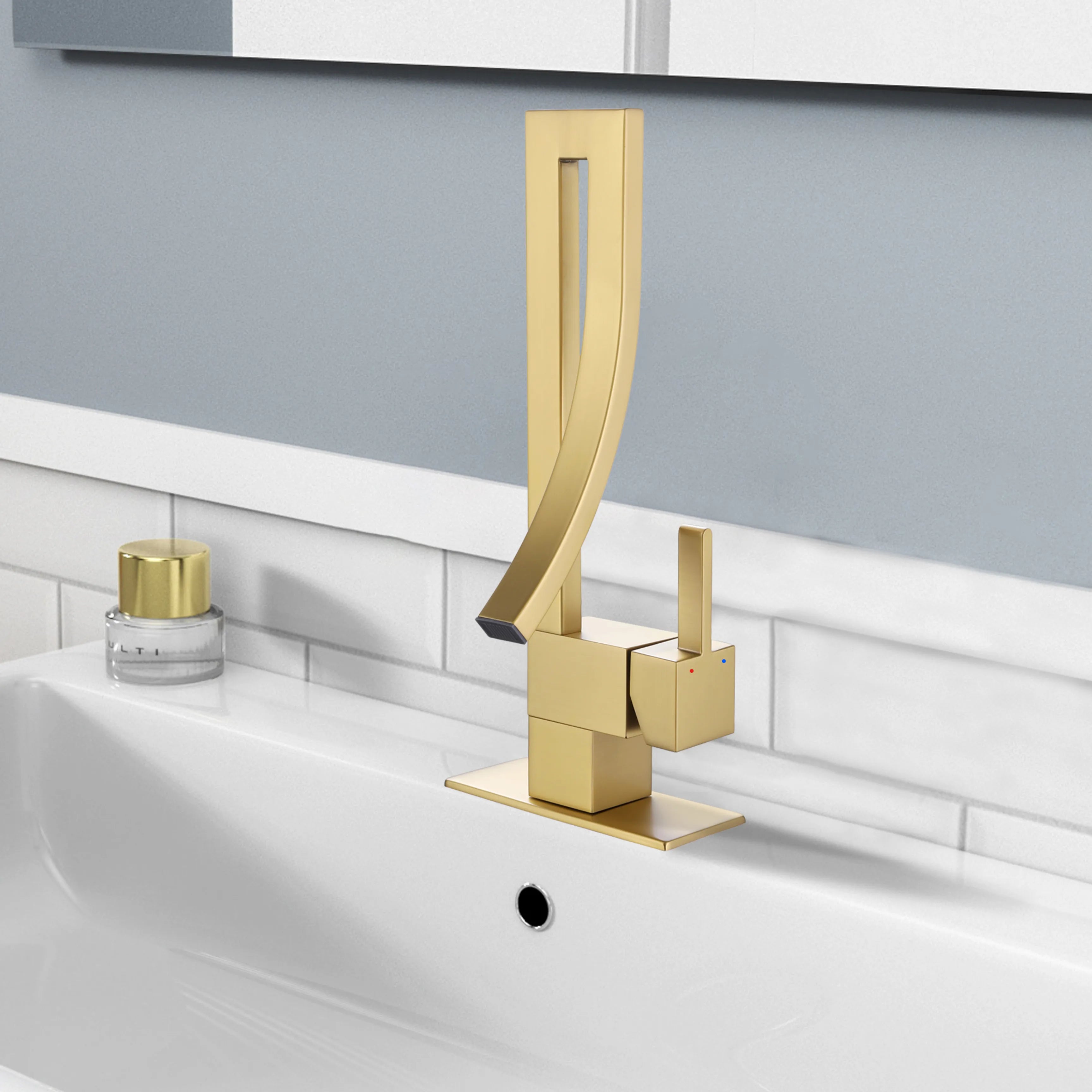 Deck Mount Single Handle Bathroom Faucet In Matte Black/Brushed Gold