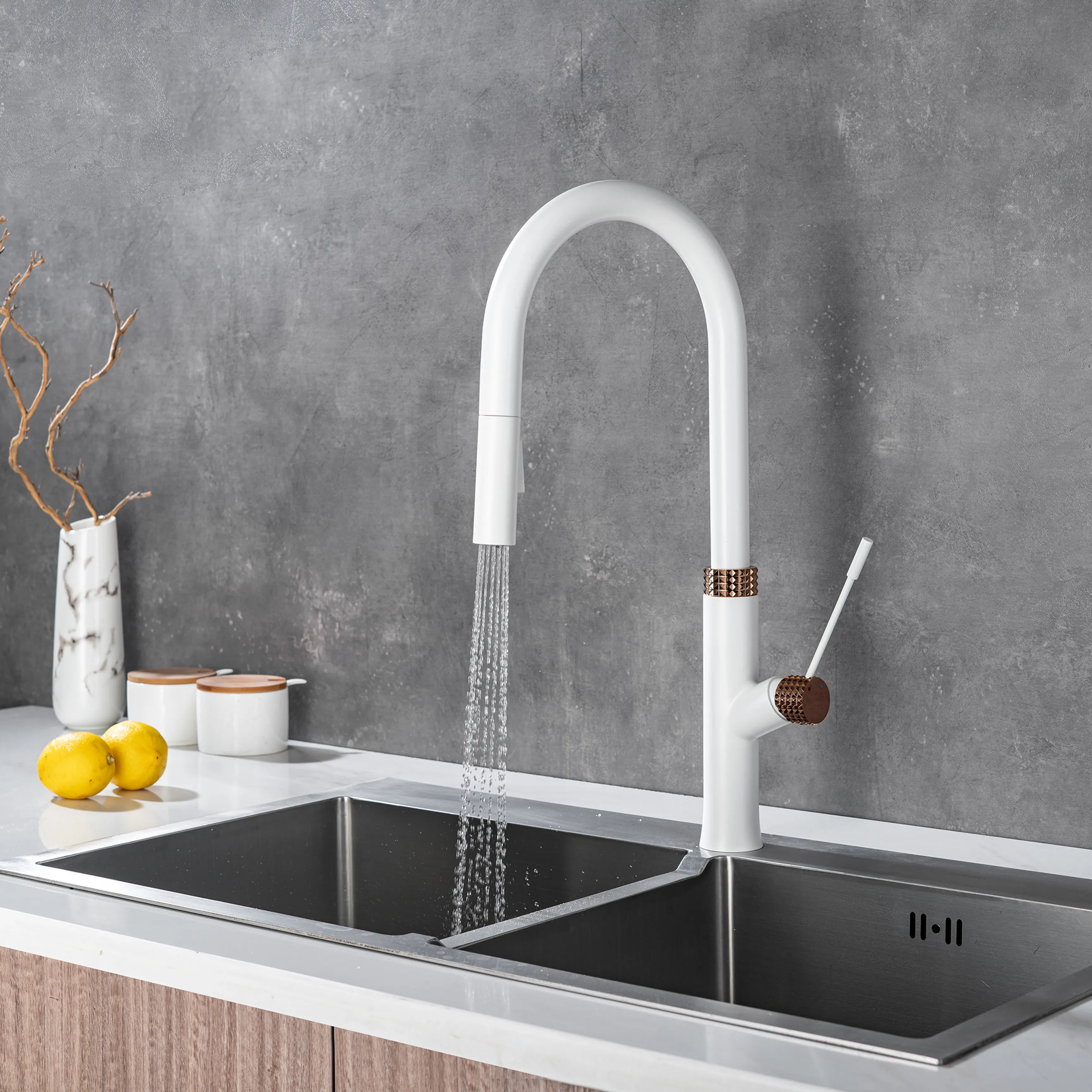 Single Hole Pull Down Kitchen Sink Faucet In White