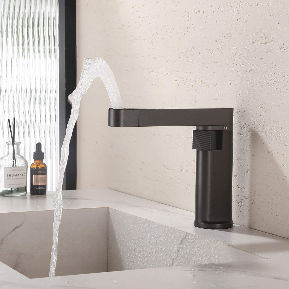 Smart Digital Display Pull-Out Basin Faucet with Dual-Mode Multi-Flow Delivery