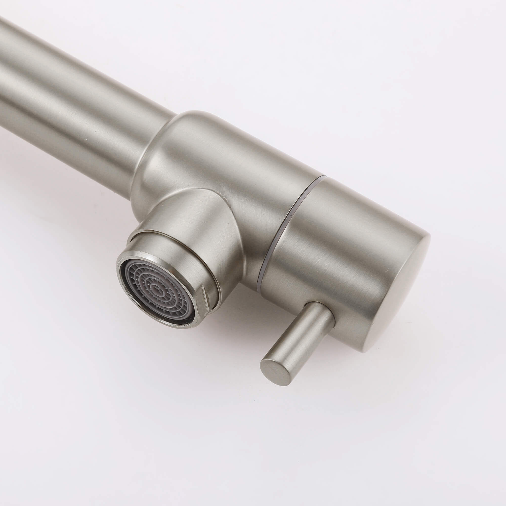 Luxury 3-Functions Pull-Down Kitchen Faucet with Magnetic Docking Spray Head