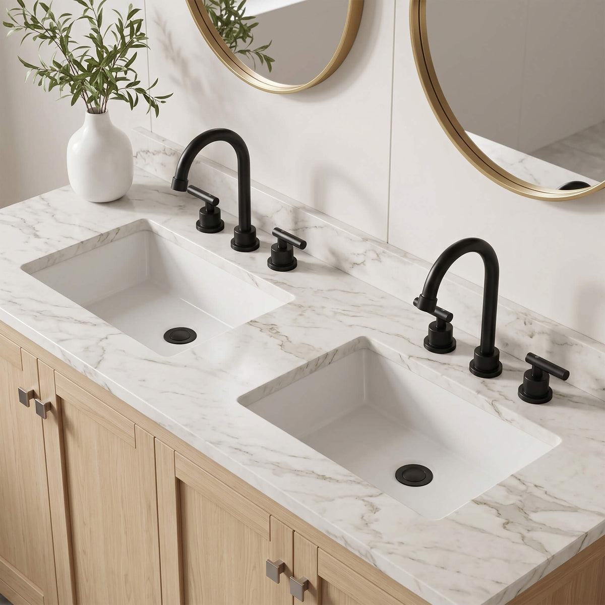 360° Swivel Gooseneck 3-Hole Widespread Bathroom Sink Faucet with Drain