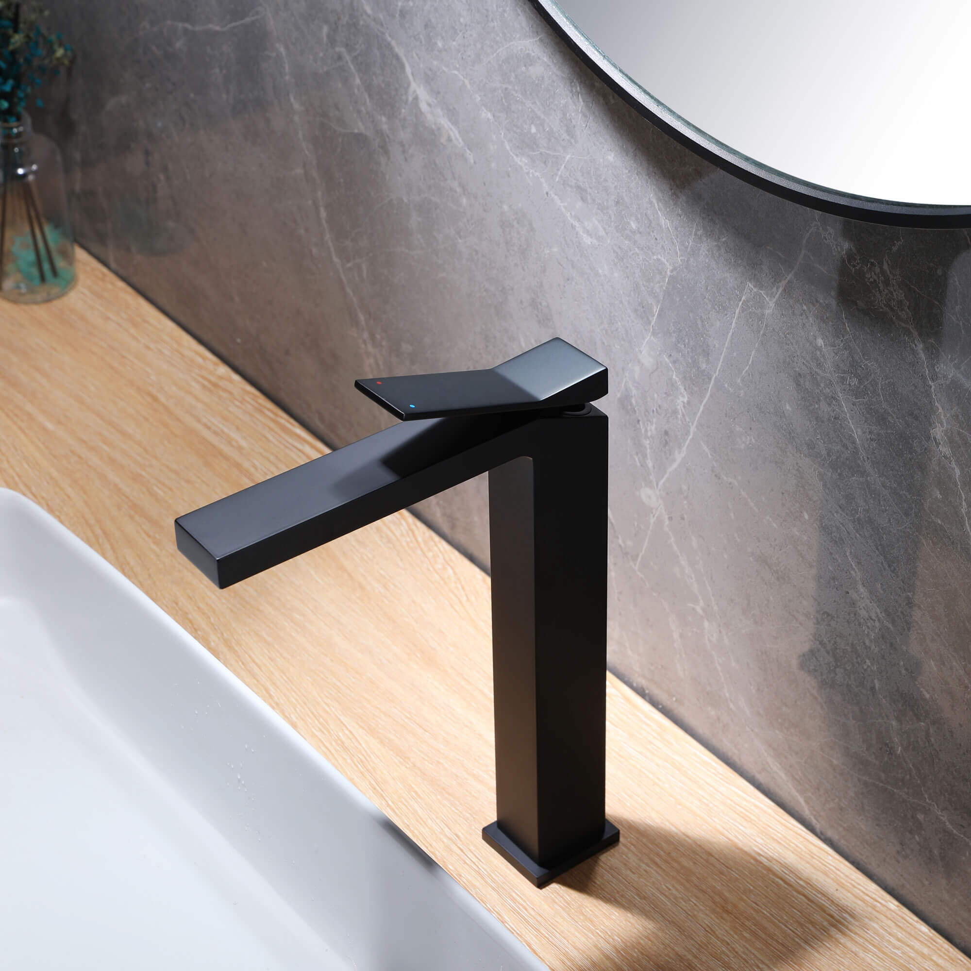 Minimalist Square Monolithic Single-Handle Tall Vessel Faucet