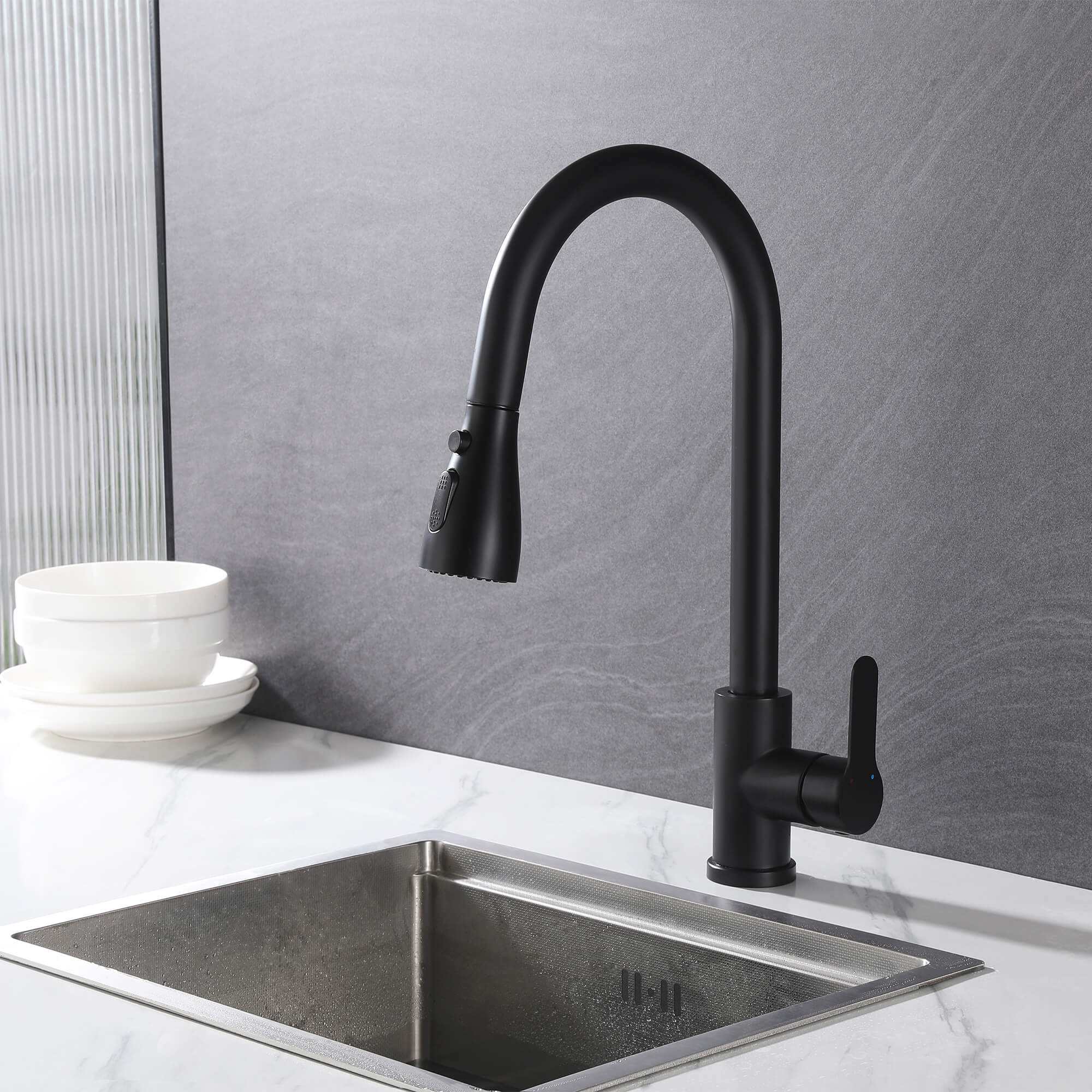 Modern Single Handle Pull-Down Sprayer Kitchen Faucet with 3 Water Mode