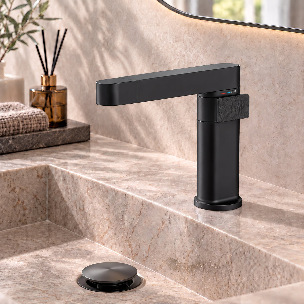 7.2"H Smart Pull-Out Basin Faucet with Digital Temperature Display