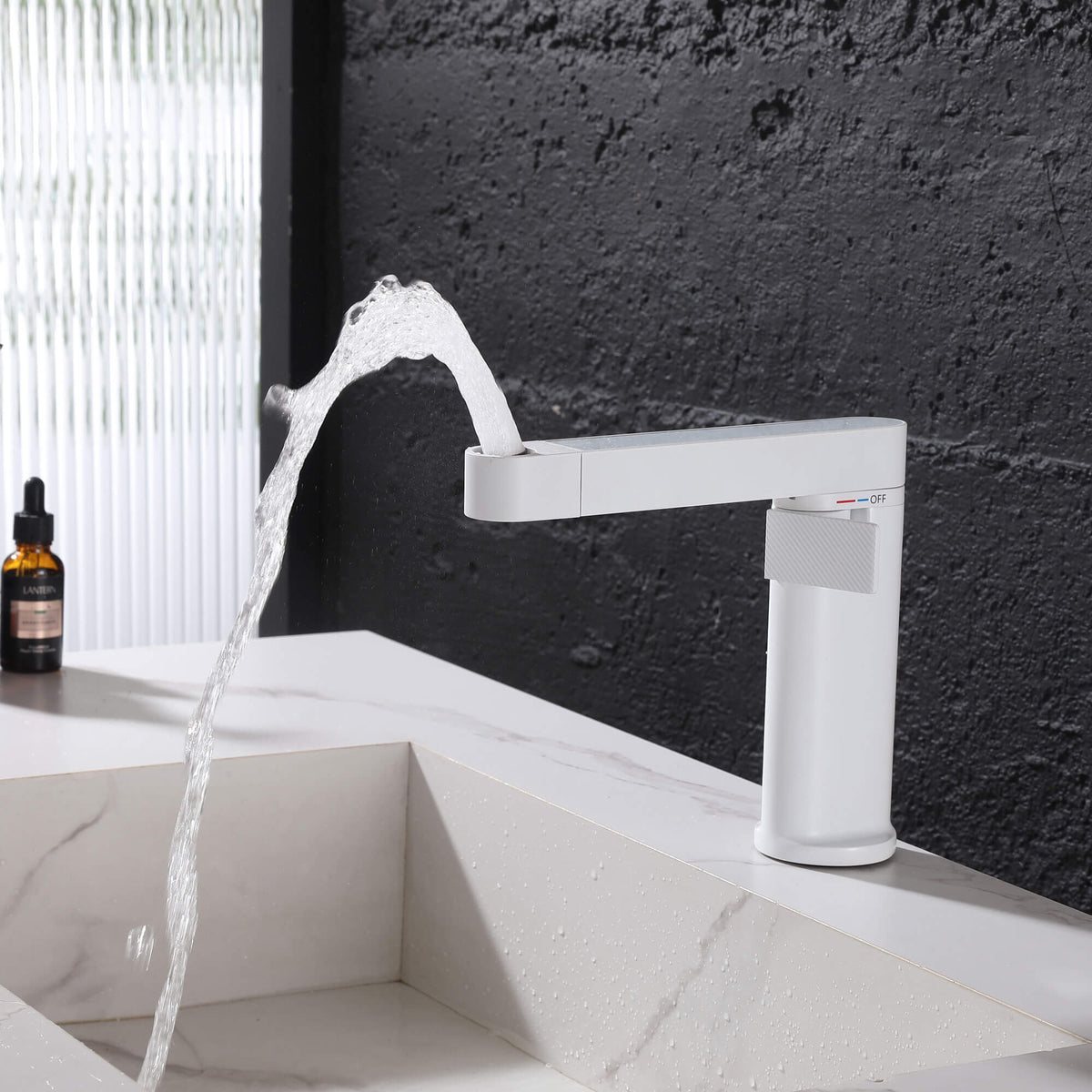 Smart Digital Display Pull-Out Basin Faucet with Dual-Mode Multi-Flow Delivery